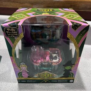Wicked official Polly Pocket Micro Dolls and Playset Collector Compact toy